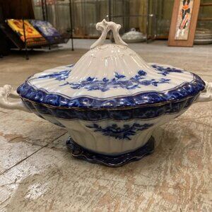 Vtg Victor Trecox  England flow blue soup tureen